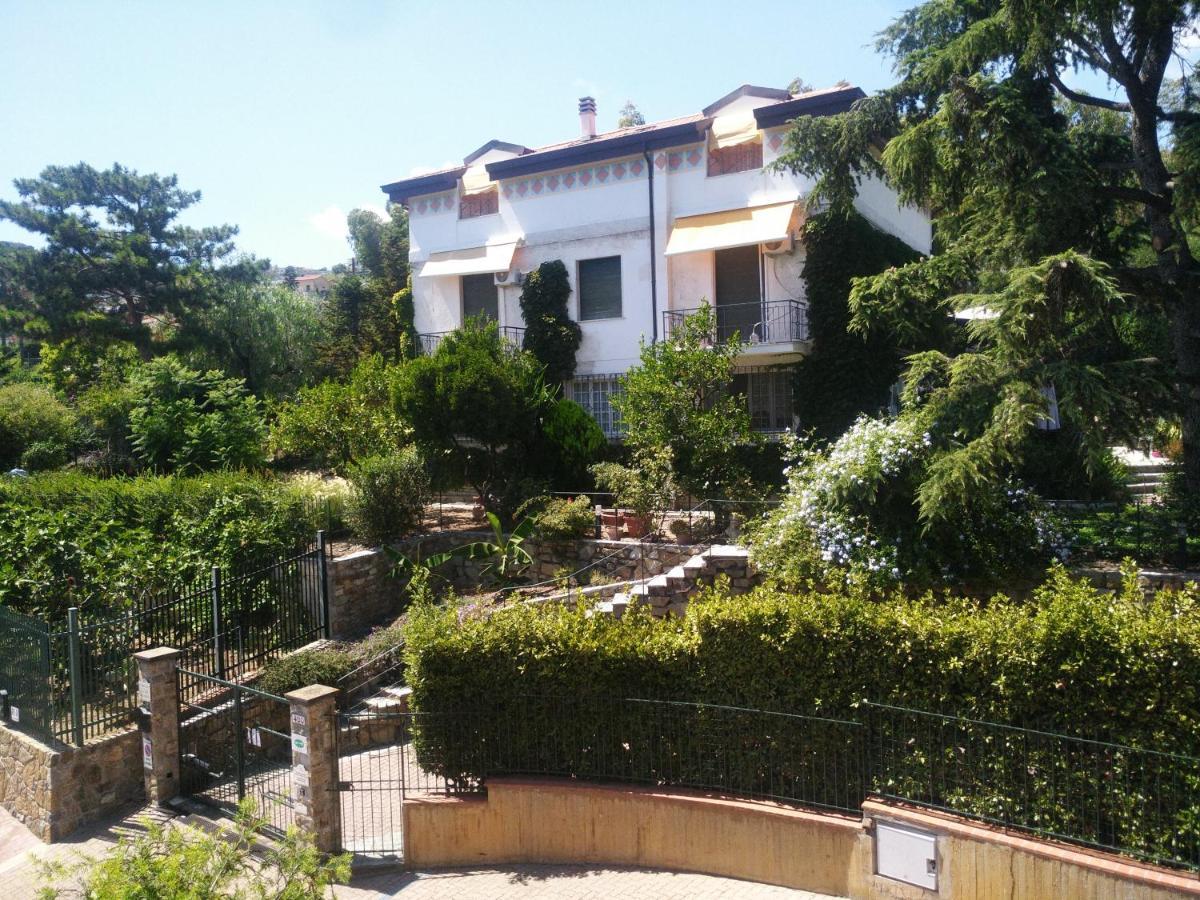 سانريمو Casa Di Rossana Bed&Breakfast المظهر الخارجي الصورة